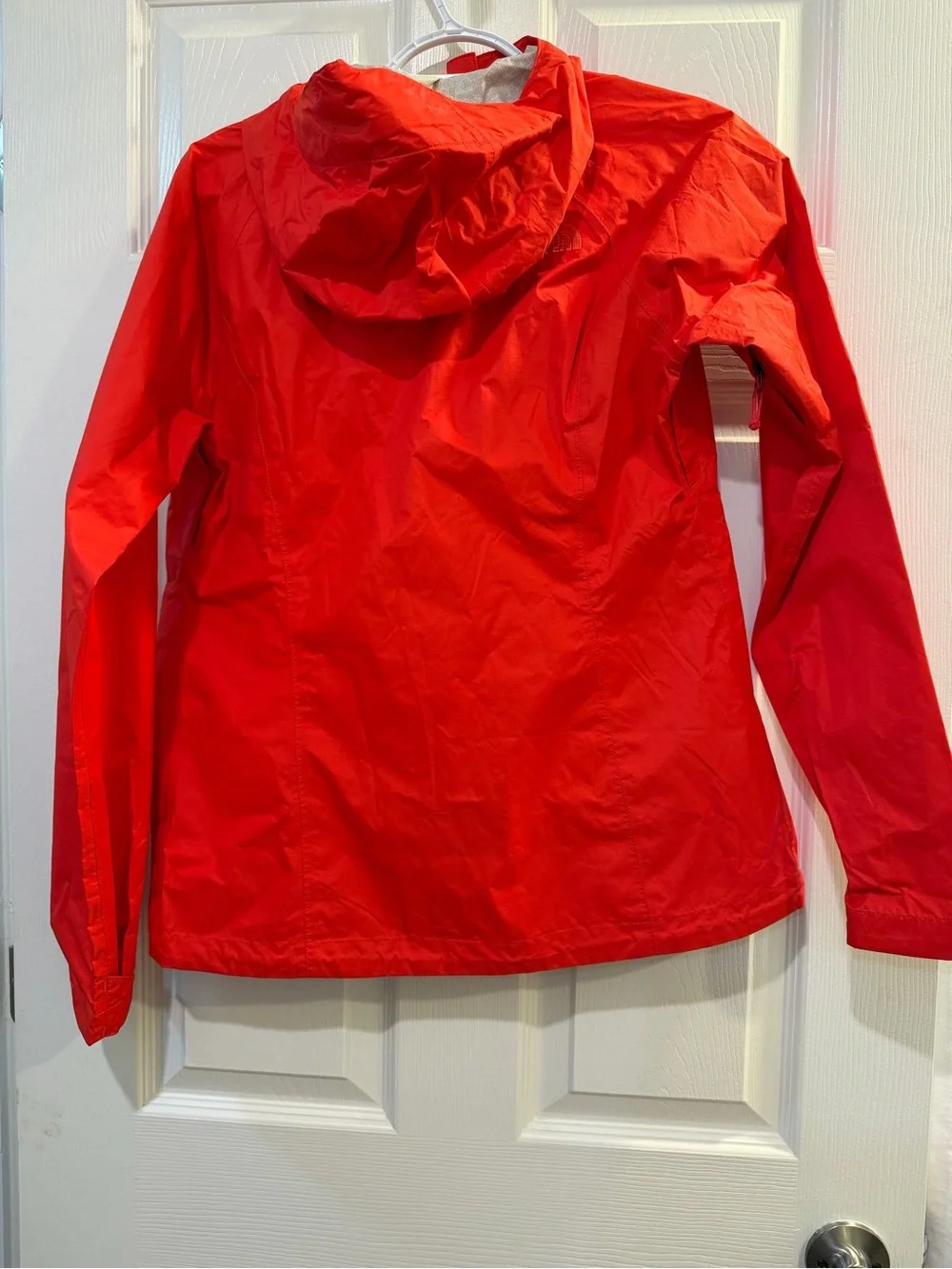 The North Face woman’s Dark Orange Waterproof Hooded Jacket - Picture 8 of 13